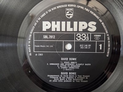 Lot 49 - DAVID BOWIE - S/T LP (UK STEREO ORIGINAL - PHILIPS - SBL.7912) (FROM THE BBC ARCHIVE)