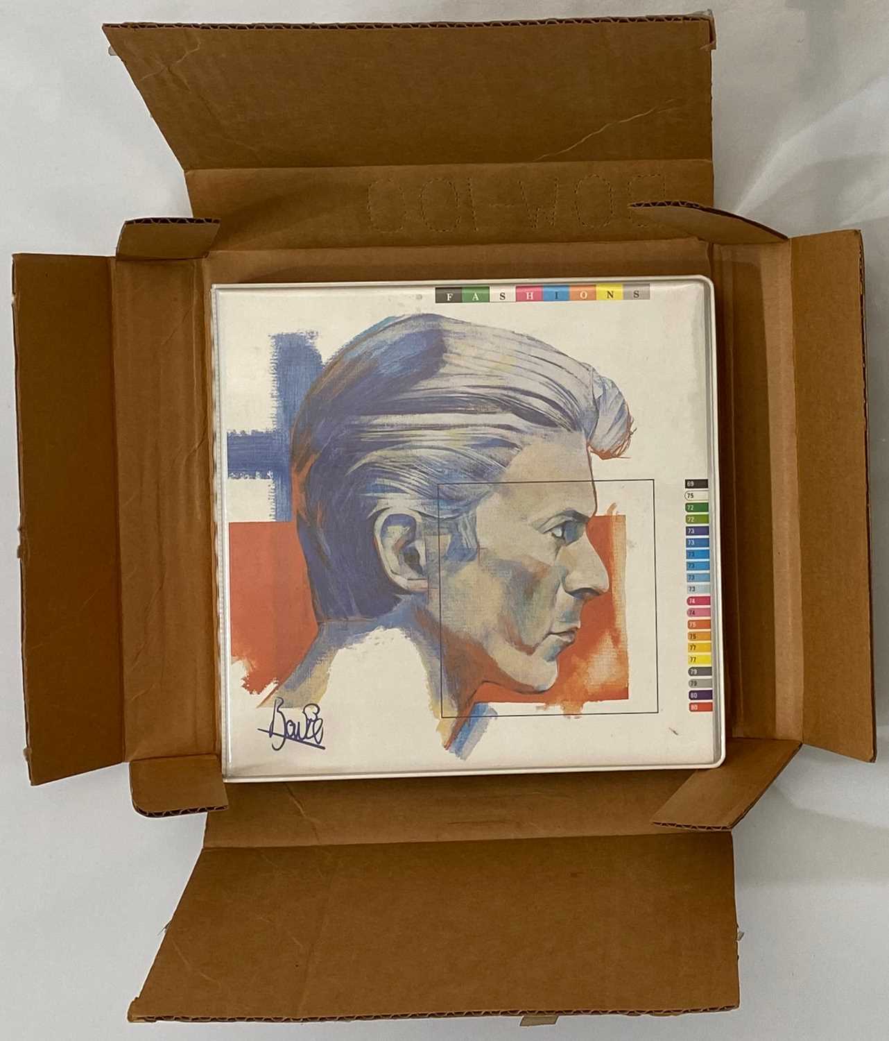 Lot 3 - DAVID BOWIE - 'FASHIONS' 7" PICTURE-DISC PACK - UK 1982 W/ CARDBOARD BOX
