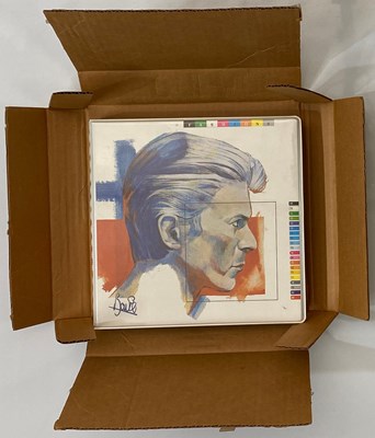 Lot 3 - DAVID BOWIE - 'FASHIONS' 7" PICTURE-DISC PACK - UK 1982 W/ CARDBOARD BOX