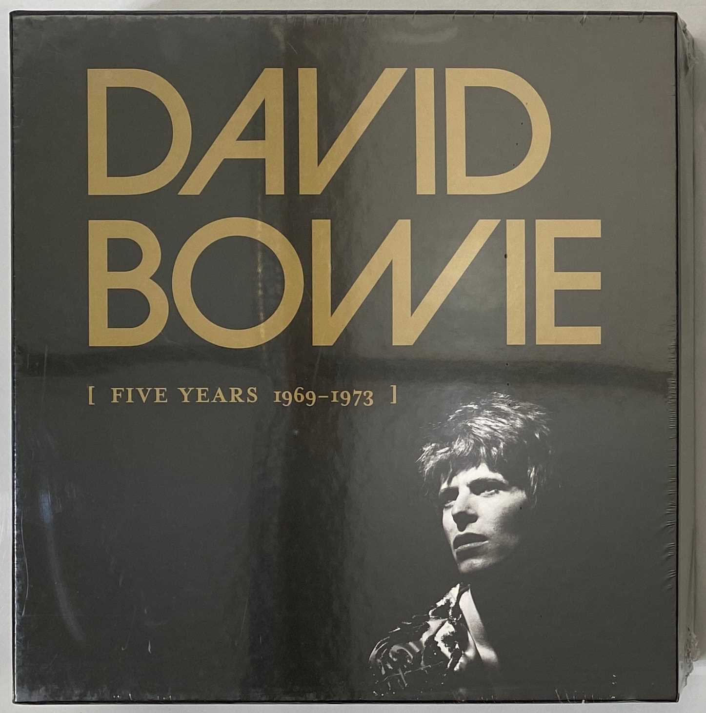 Lot 10 - DAVID BOWIE - 'FIVE YEARS 1969-1973' LARGE LP BOXSET (DBXL 1) - SEALED!