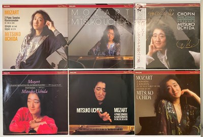 Lot 827 - MITSUKO UCHIDA - PHILIPS DIGITAL CLASSICS - LP PACK (INC SIGNED)