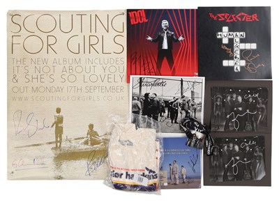 Lot 215 - INDIE - SIGNED MEMORABILIA INC MANIC ST PREACHERS.
