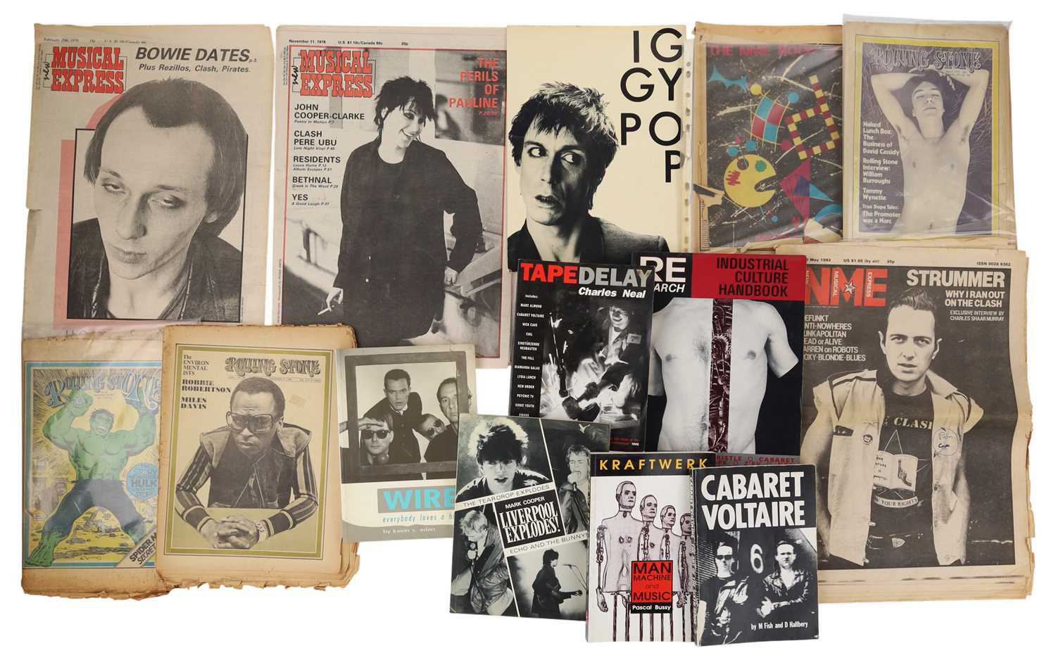 Lot 68 - THROBBING GRISTLE/INDUSTRIAL/INDIE/ALT - COLLECTABLE BOOKS.