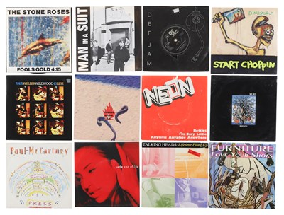 Lot 1230 - MIXED GENRE - LARGE 7" COLLECTION