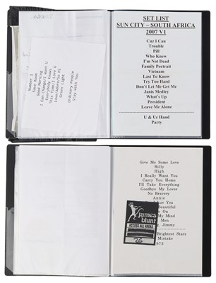 Lot 33 - TOUR USED SETLISTS - KINGS OF LEON / ELBOW ETC.