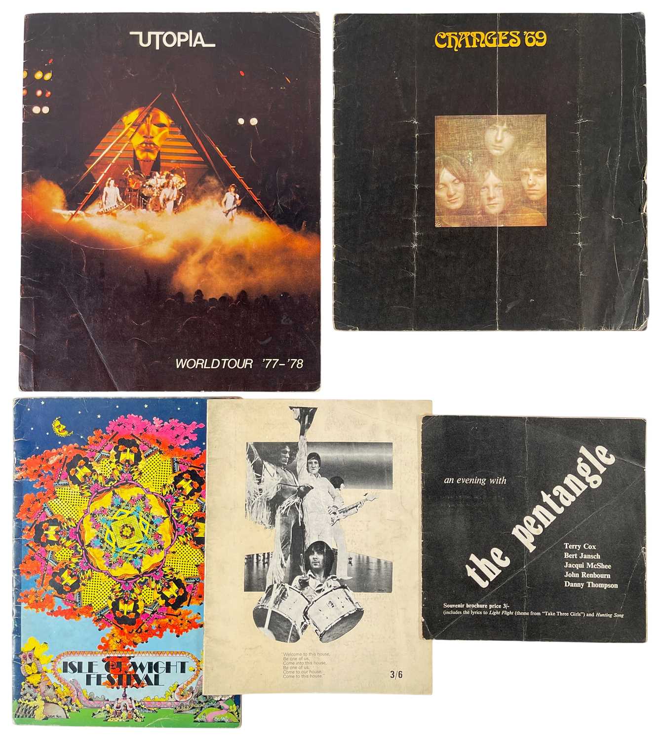 Lot 71 - COLLECTABLE CONCERT PROGRAMMES INC THE WHO / ISLE OF WIGHT.