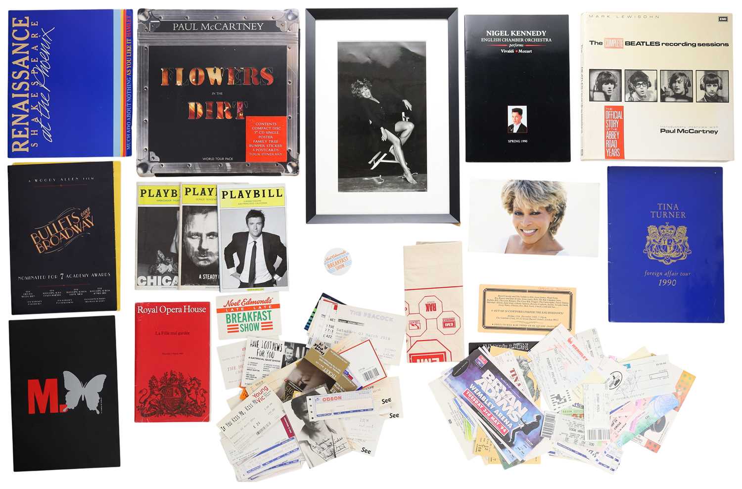 Lot 35 - MUSIC MEMORABILIA - PROGRAMMES / TICKETS / PHOTOS.