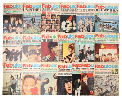 Lot 292 - BEATLES MEMORABILIA AND COLLECTABLES.