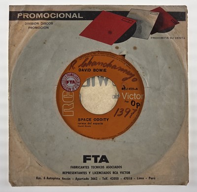 Lot 36 - DAVID BOWIE - SPACE ODDITY / THE JEAN GENIE - 7" PERU PROMOTIONAL