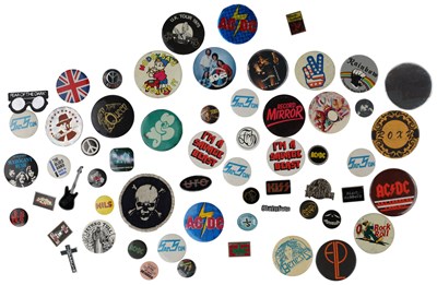 Lot 83 - ROCK AND POP - VINTAGE BADGE COLLECTION.