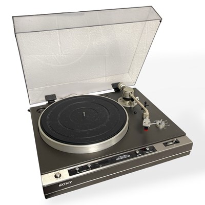 Lot 14 - SONY PS-X60 DIRECT DRIVE TURNTABLE.