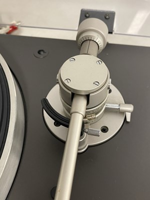 Lot 14 - SONY PS-X60 DIRECT DRIVE TURNTABLE.