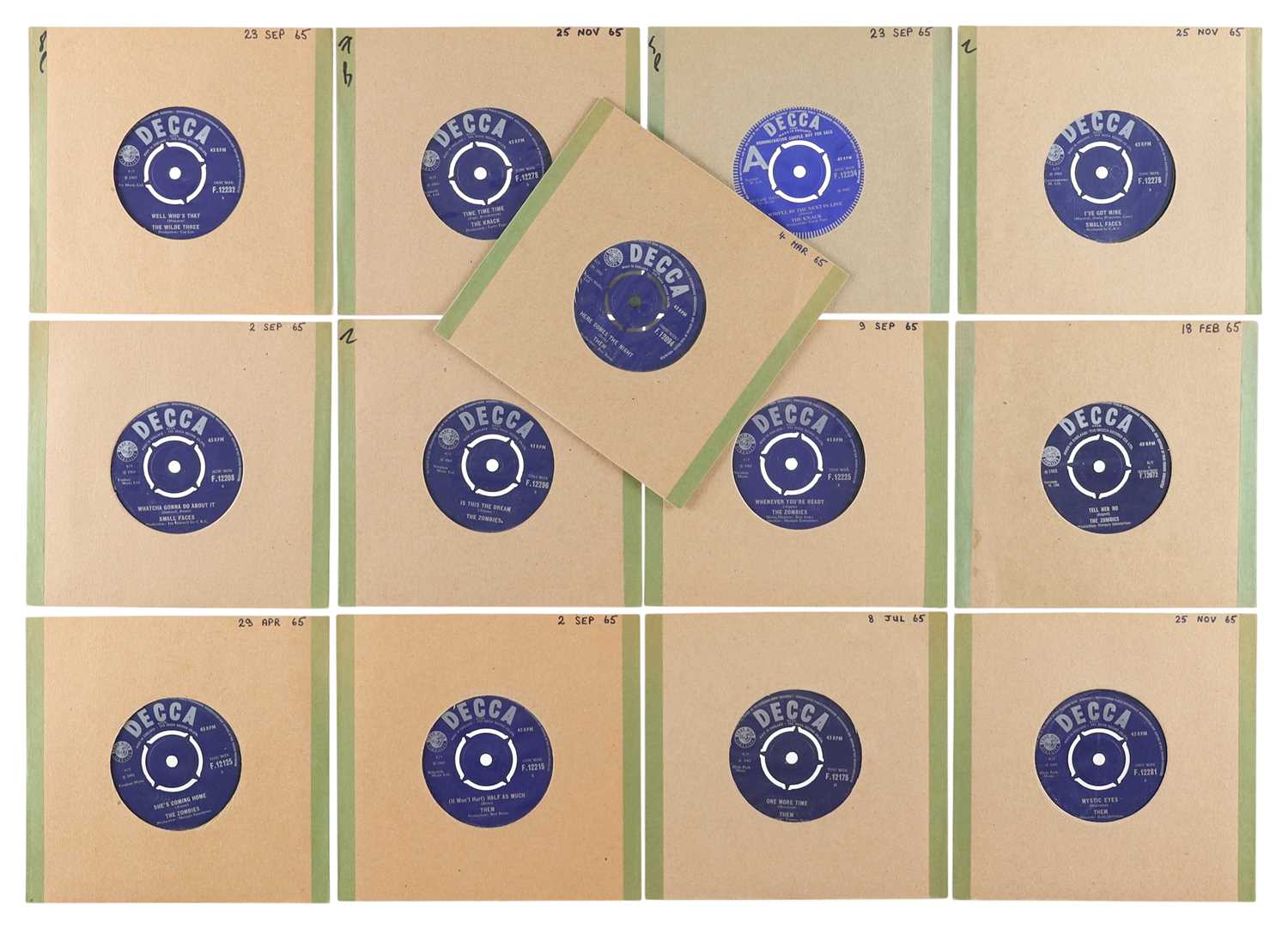 Lot 119 - UK DECCA LABEL 7" BEAT, MOD, GARAGE FROM '65 - THEM, WILDE THREE, THE KNACK + MORE