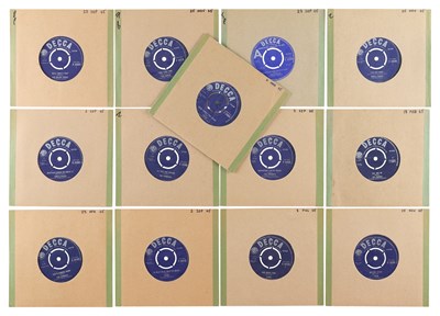 Lot 119 - UK DECCA LABEL 7" BEAT, MOD, GARAGE FROM '65 - THEM, WILDE THREE, THE KNACK + MORE