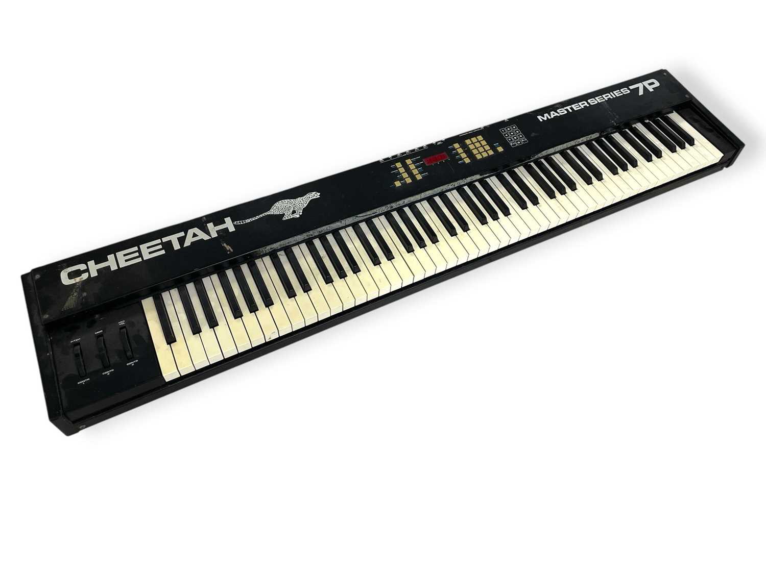 Lot 4 - CHEETAH MASTER SERIES 7P KEYBOARD.