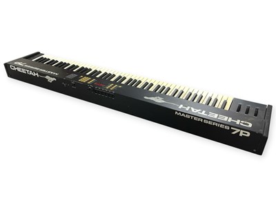 Lot 4 - CHEETAH MASTER SERIES 7P KEYBOARD.