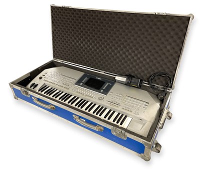 Lot 5 - KEYBOARDS INC YAMAHA TYROS 2 / FATAR STUDIO 900.