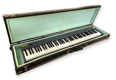 Lot 5 - KEYBOARDS INC YAMAHA TYROS 2 / FATAR STUDIO 900.