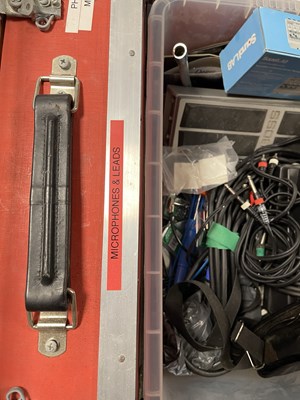 Lot 21 - MIXERS, EFFECTS, CABLING & SPARES.