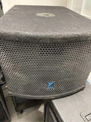 Lot 22 - PA SPEAKERS AND AMPLIFIERS.