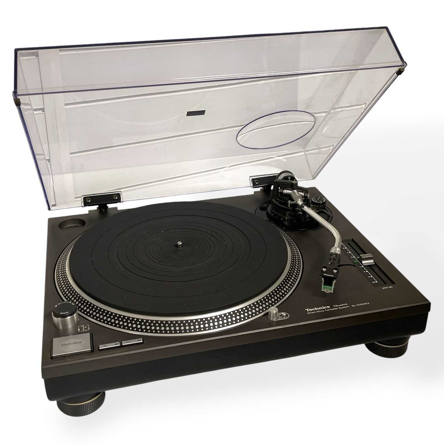 Lot 25 - TECHNICS SL-1210MKII DIRECT DRIVE TURNTABLE.
