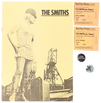 Lot 114 - THE SMITHS - TICKET STUBS, PROGRAMMES, BADGES.