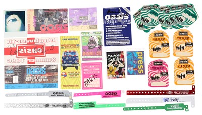 Lot 96 - OASIS - CONCERT MEMORABILIA INC PASSES / LANYARDS.