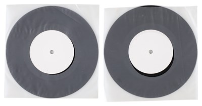 Lot 28 - SIOUXSIE & THE BANSHEES - HONG KONG GARDEN 7" (WHITE LABEL - SBAN35)