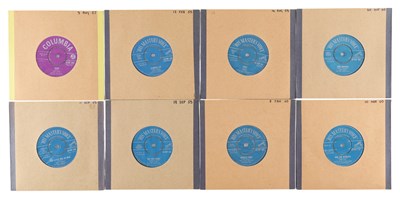 Lot 3 - 1957 TO 1960 COLUMBIA / HMV 7" COLLECTION INCLUDING RONNIE HAWKINS, ROY CLARK