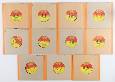 Lot 24 - 1962 TO 1963 PYE INTERNATIONAL LABEL 7" SINGLES INCLUDING TOM AND JERRY, GUITAR RED
