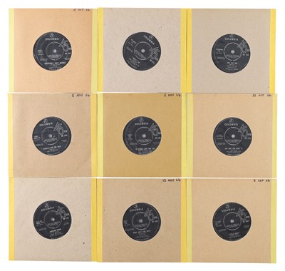 Lot 67 - UK 60'S BEAT POP 7" COLLECTION ON PARLOPHONE / COLUMBIA