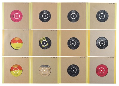 Lot 72 - 60'S UK LABEL POP & BEAT 7" COLLECTION - THE CHANTS, PETER'S FACE, THE KINKS