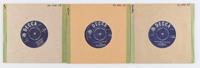 Lot 103 - UK 60'S DECCA POP-BEAT 7" SINGLES - THE WILDE THREE, TOMMY BISHOPS + MORE