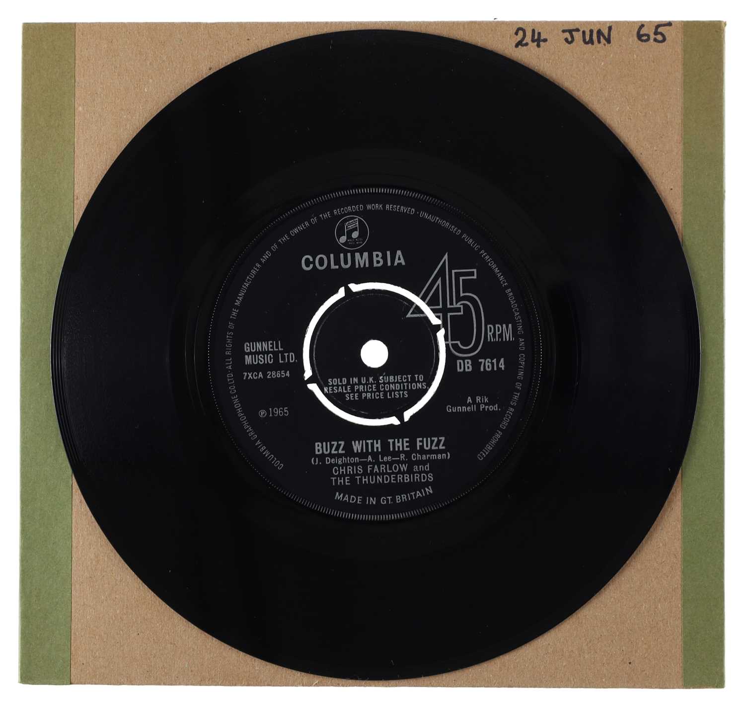 Lot 121 - CHRIS FARLOW AND THE THUNDERBIRDS – BUZZ WITH THE FUZZ UK COLUMBIA 7” (DB 7614)