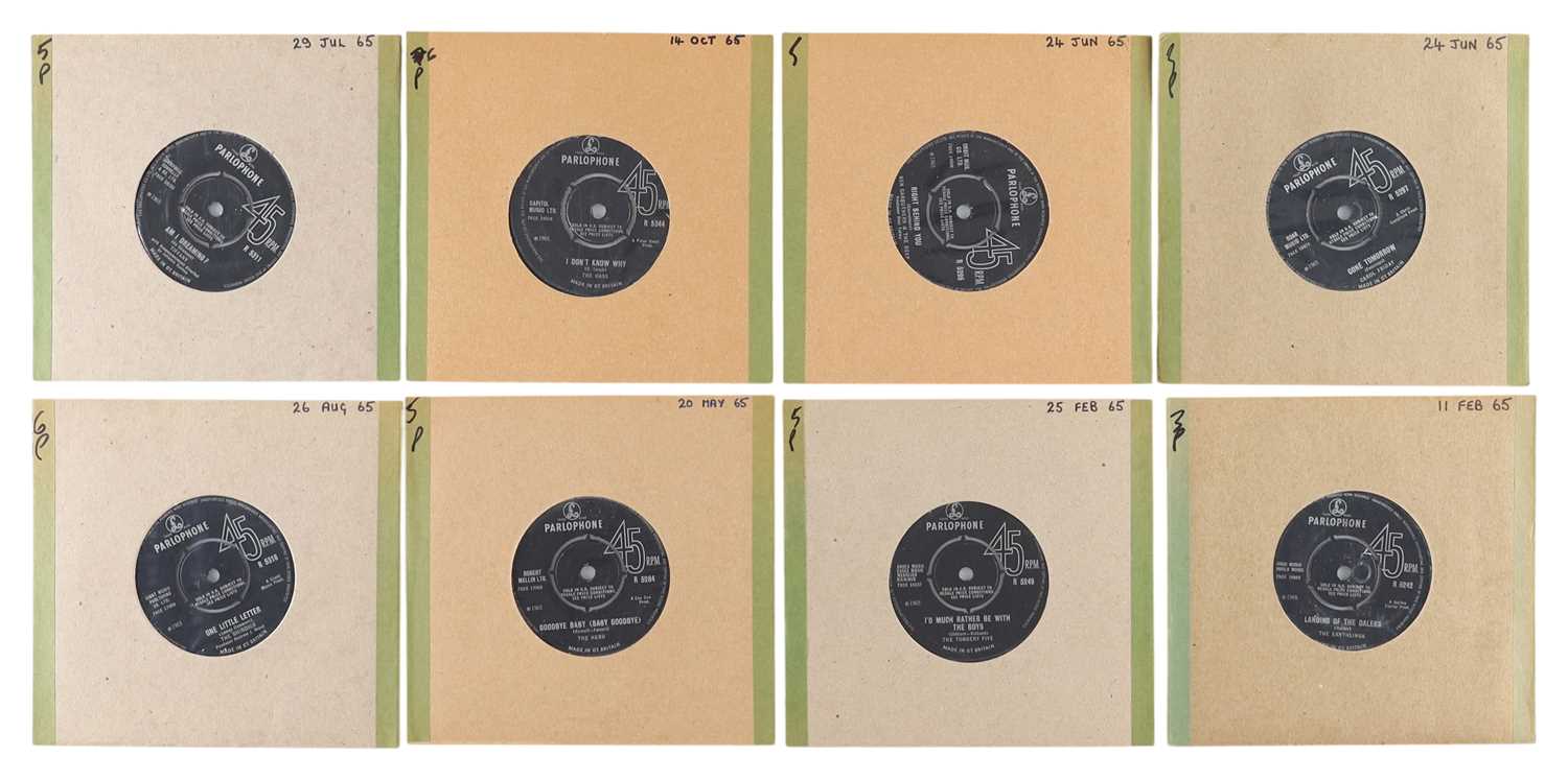 Lot 135 - UK 60'S PARLOPHONE POP/BEAT 7" PACK - TIFFANY, THE GASS, BEN CARRUTHERS + MORE