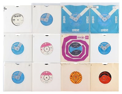 Lot 230 - MIXED SOUL - 7" PACK