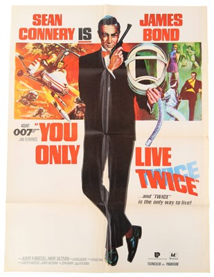 Lot 73 - JAMES BOND - YOU ONLY LIVE TWICE (1967) - ORIGINAL PAKISTANI FILM POSTER.