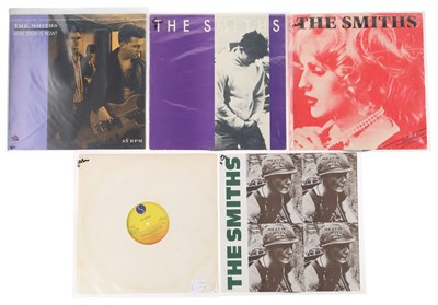 Lot 65 - THE SMITHS - OVERSEAS PRESSINGS - LP / 12" PACK