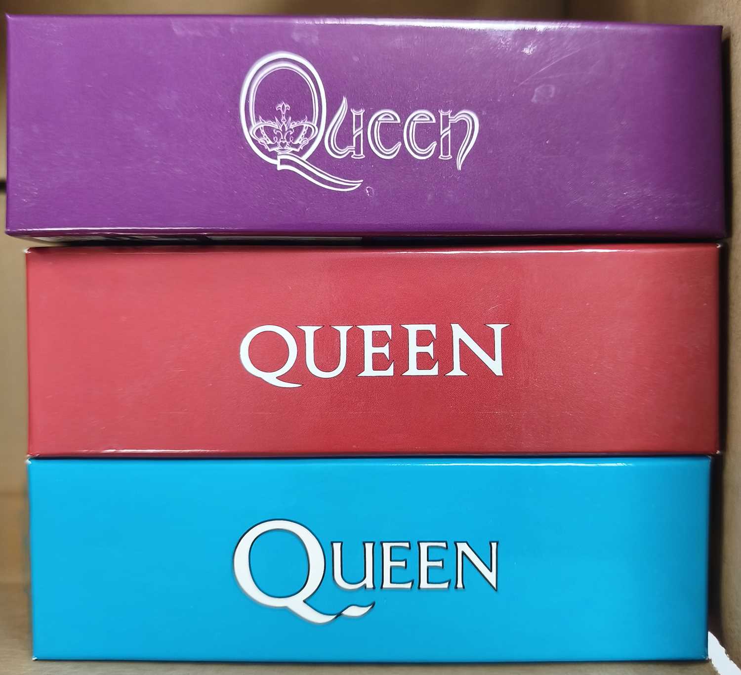 Lot 4 - QUEEN SINGLES CD BOX SET COLLECTION