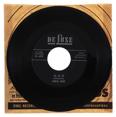 Lot 219 - MARTHA MOORE – YO, YO, YO - US DE LUXE 7” (45-6038)