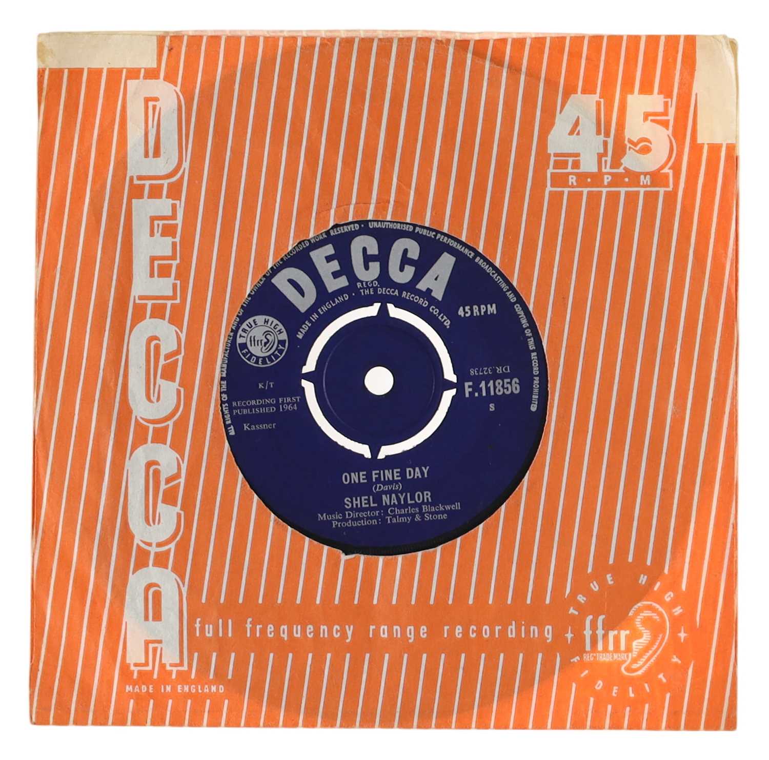 Lot 37 - SHEL NAYLOR – IT'S GONNA HAPPEN SOON UK DECCA 7" (F.11856)