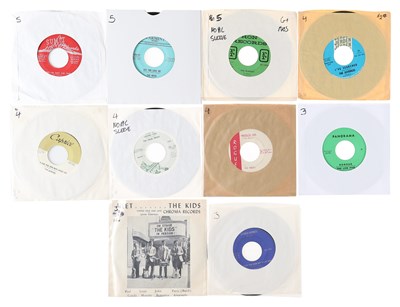 Lot 130 - GARAGE - 7" COLLECTABLES PACK