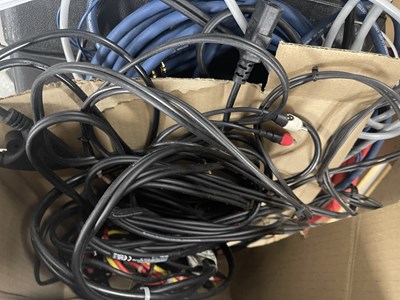 Lot 32 - STUDIO EQUIPMENT & AUDIO INTERFACES.
