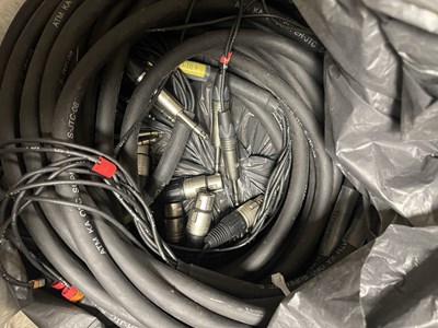 Lot 32 - STUDIO EQUIPMENT & AUDIO INTERFACES.