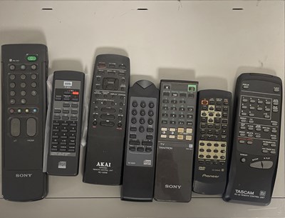 Lot 31 - STUDIO RACK EQUIPMENT.