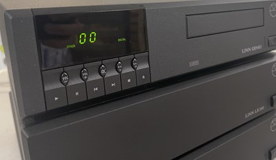 Lot 34 - LINN HIFI EQUIPMENT (LK140, KOLEKTOR, GENKI).