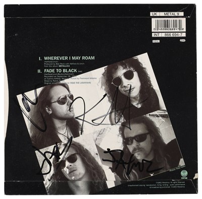 Lot 205 - METALLICA - SIGNED 7" SINGLE.