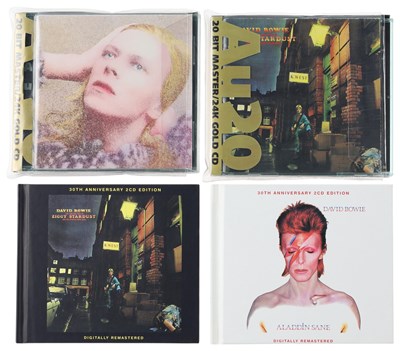 Lot 80 - DAVID BOWIE GOLD DISC CD PACK