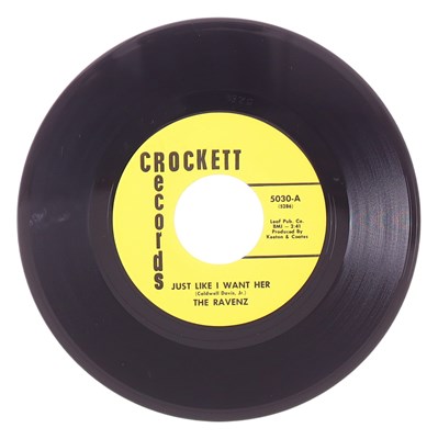 Lot 37 - THE RAVENZ – JUST LIKE I WANT HER US CROCKETT RECORDS 7” (5030)