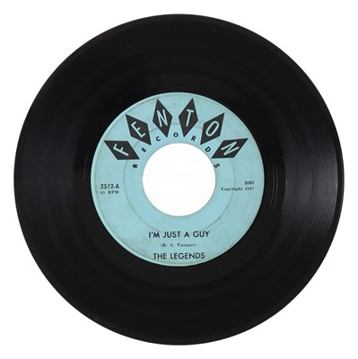Lot 134 - THE LEGENDS – I'M JUST A GUY US FENTON 7” (2512)